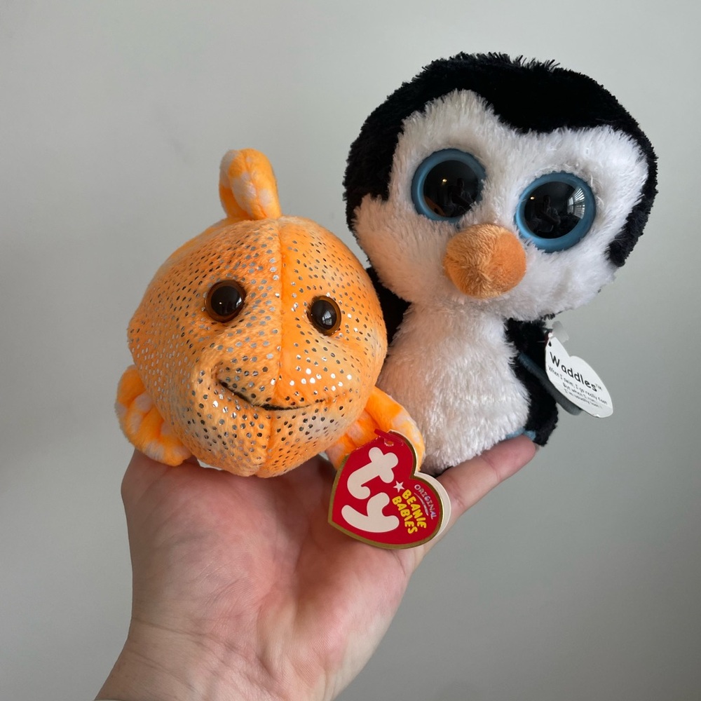 TY Beanie Babies Orange Fish and Penguin Plush Set